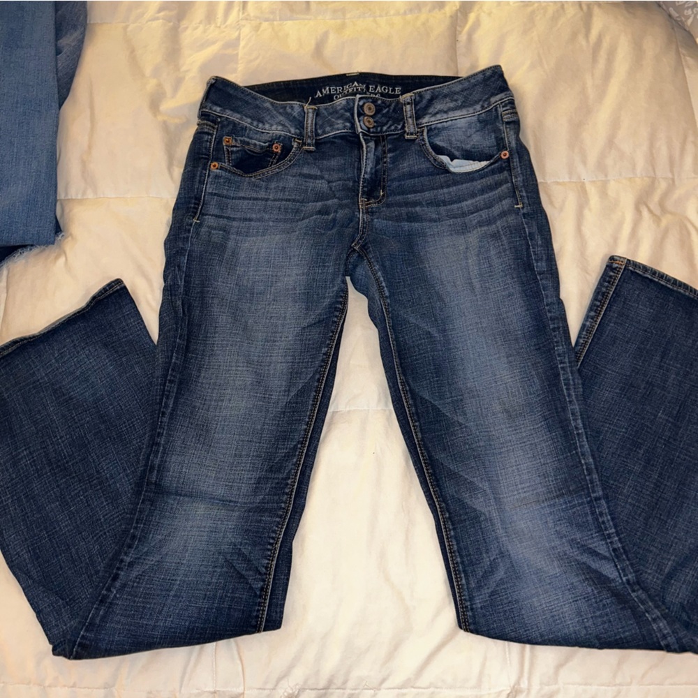 Women’s Artist Flare Jeans from American Eagle